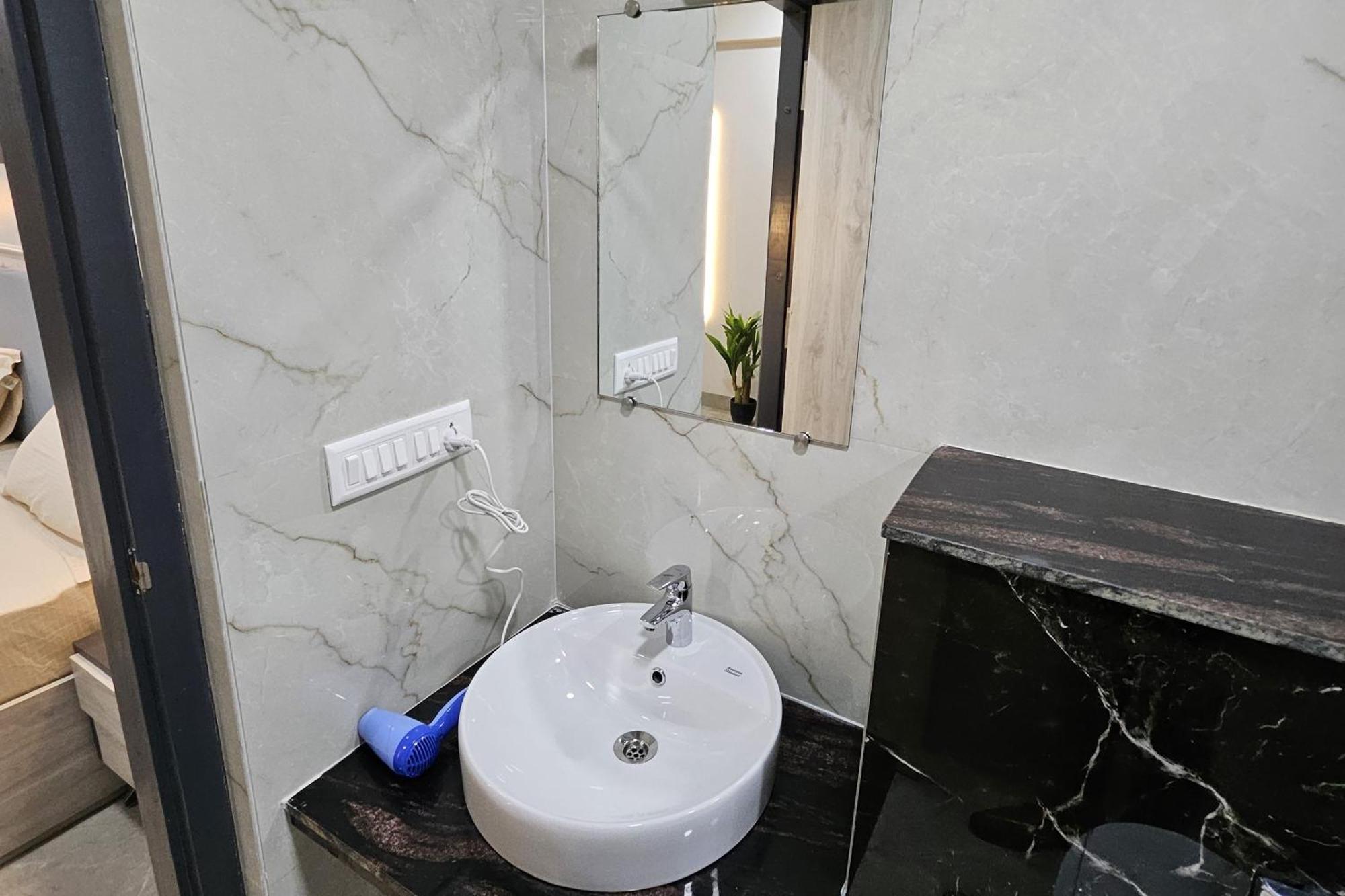 Urban Suites By Blusalzz, Jaipur - Rajasthan Eksteriør bilde